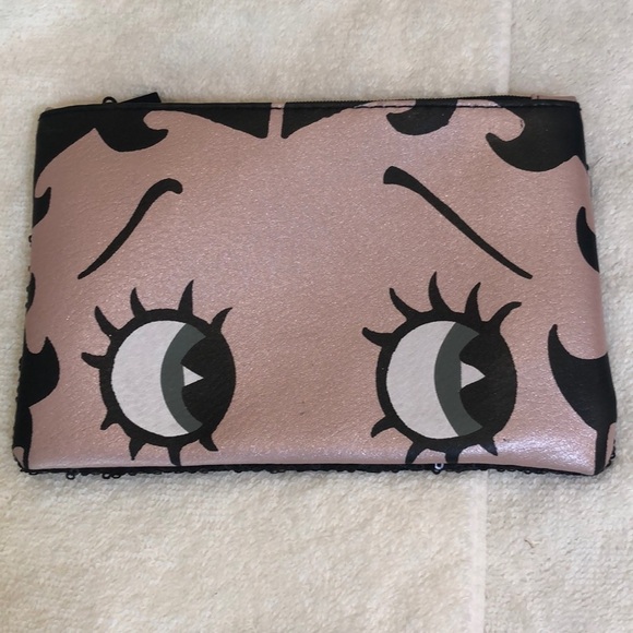 ipsy Handbags - BETTY Boop Bag